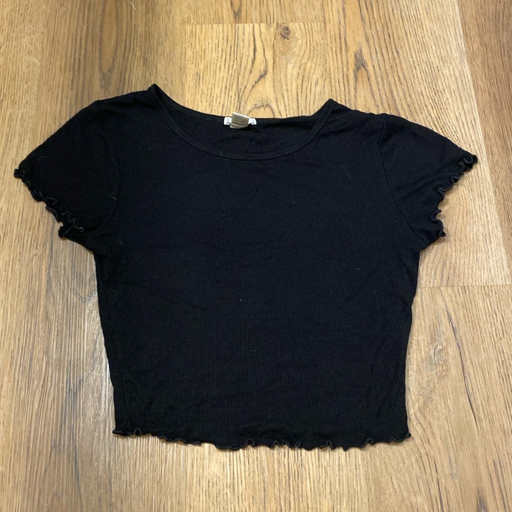 3 for $15! Bozzolo Crop Top